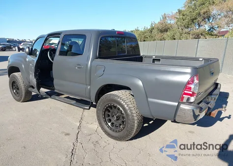 2011 Toyota Tacoma Prerunner V6 z USA, uszkodzony, nr VIN 3TMJU4GN0BM125517